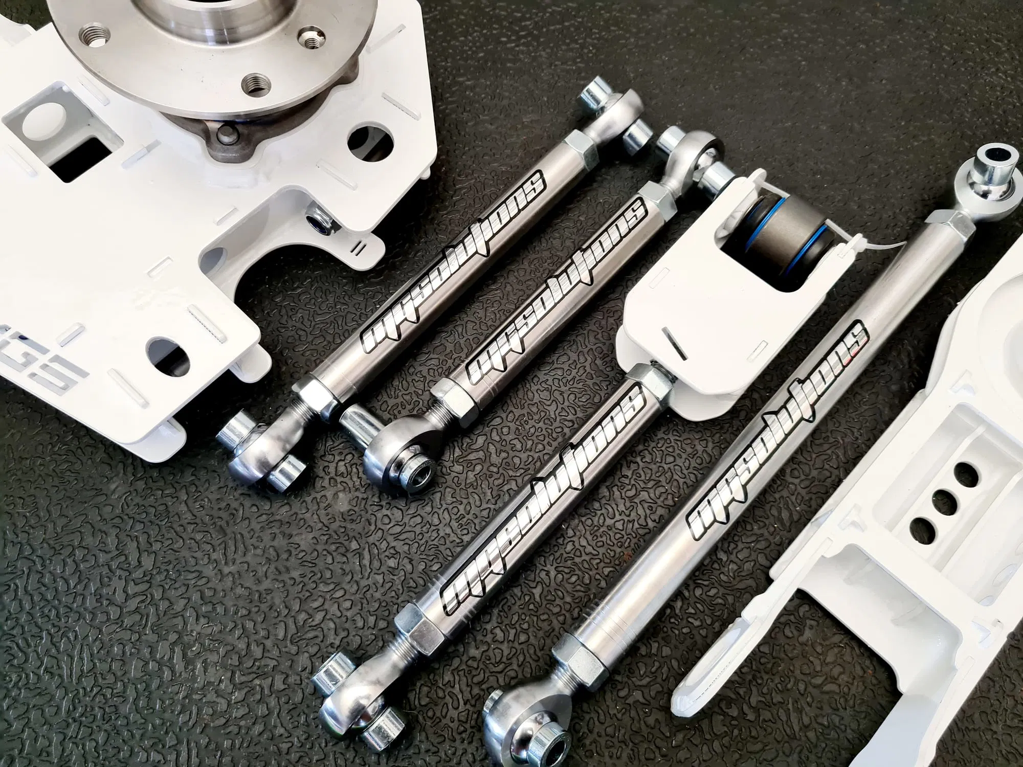 Kit Suspensie Spate Reglabila – BMW E9X (Seria 3) / E8X (Seria 1) 5 Kit Suspensie Spate Reglabila – BMW E9X (Seria 3) / E8X (Seria 1) - imagine 5